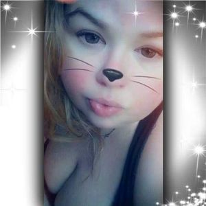 Meet your Posher, Candice